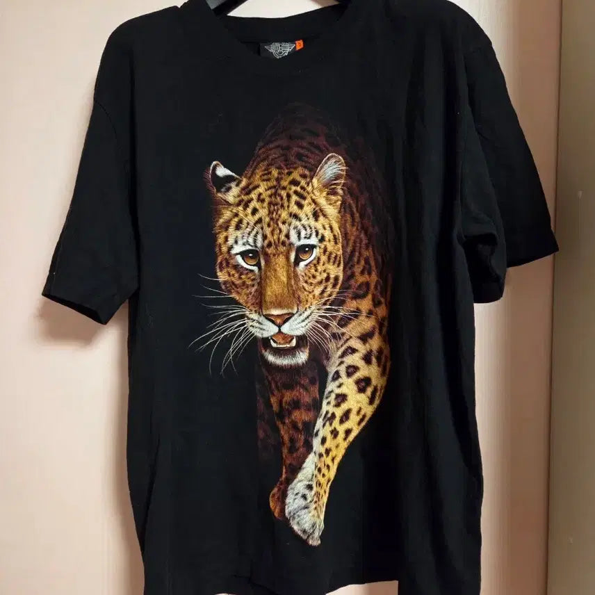 [BUNJANG] Rock Eagle Leopard Print Short Sleeve T-shirt / 락 이글 표범 프린팅 반팔 티셔츠 블랙