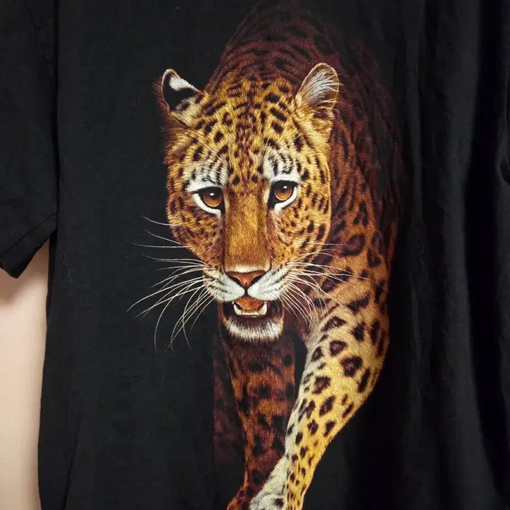 [BUNJANG] Rock Eagle Leopard Print Short Sleeve T-shirt / 락 이글 표범 프린팅 반팔 티셔츠 블랙