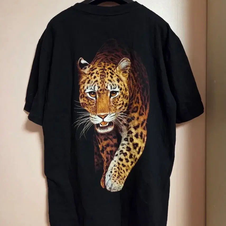 [BUNJANG] Rock Eagle Leopard Print Short Sleeve T-shirt / 락 이글 표범 프린팅 반팔 티셔츠 블랙