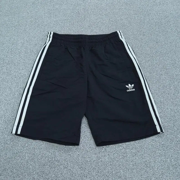 [BUNJANG] Adidas Shorts (M) / M 아디다스 반바지 | C