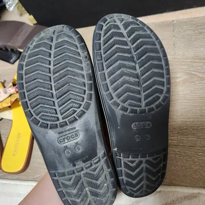 [BUNJANG] Crocs Slides Size 8 / 크록스 슬리퍼 사이즈 8