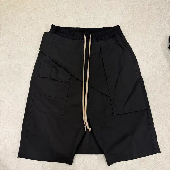 [SOLD OUT] 릭오웬스 멤피스 쇼츠 48