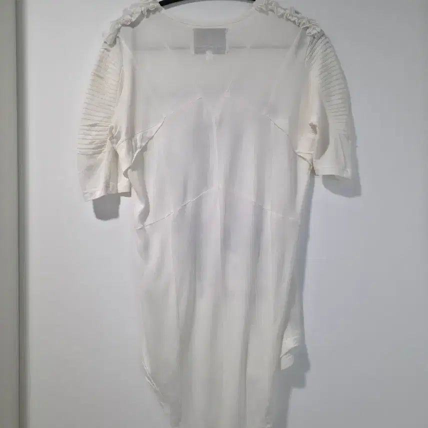 [BUNJANG] White Printing Short Sleeve T-Shirt (One Size) / 화이트 프린팅 반팔 티셔츠 프리사이즈