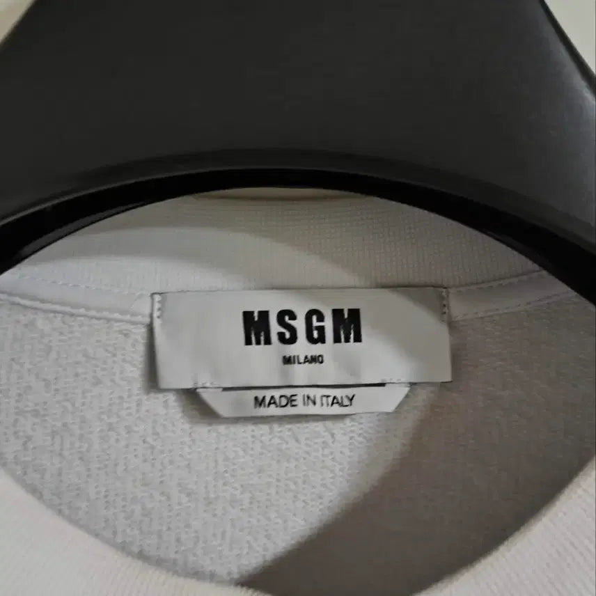 [BUNJANG] MSGM Sweatshirt T-Shirt Size L / L사이즈 MSGM 맨투맨 티셔츠