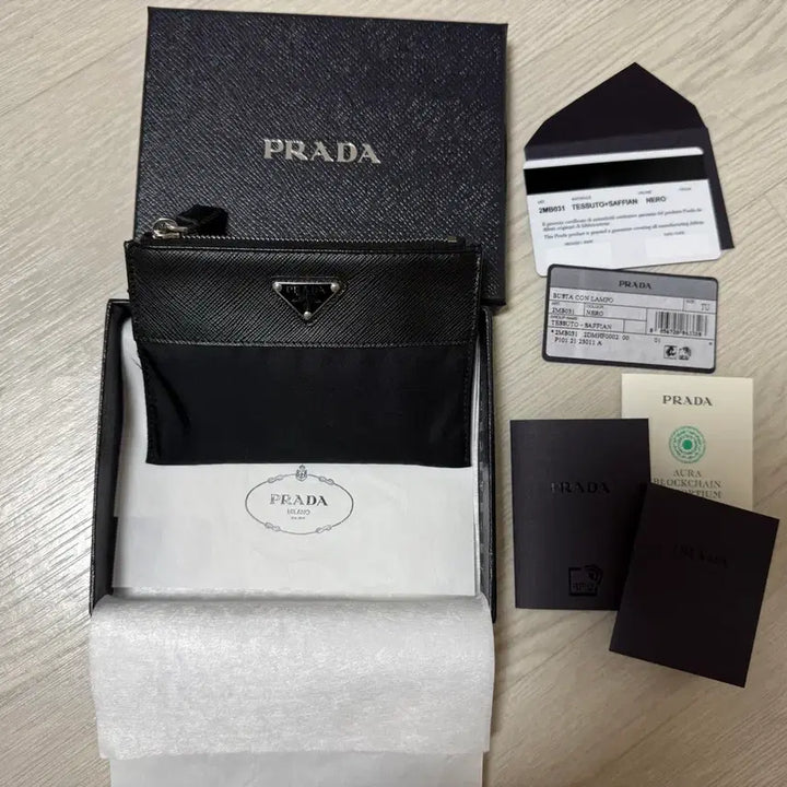 [BUNJANG] Prada Triangle Logo Mini Pouch Wallet 2MB031 / 프라다 트라이엥글 로고 미니 파우치 지갑 2MB031