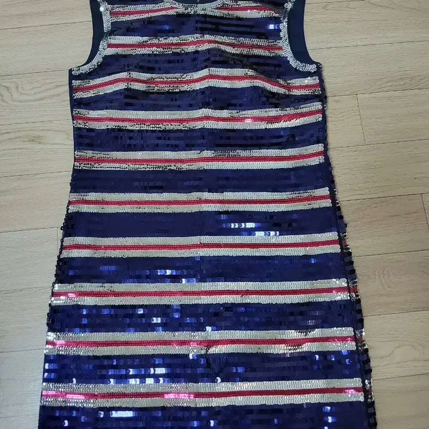 [BUNJANG] Sequin Stripe Sleeveless Mini Dress / 스팽글 스트라이프 민소매 원피스