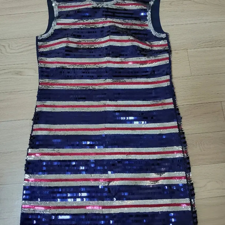 [BUNJANG] Sequin Stripe Sleeveless Mini Dress / 스팽글 스트라이프 민소매 원피스