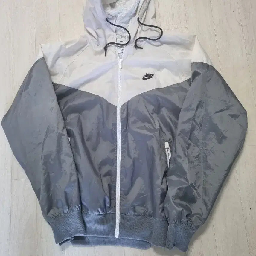 [BUNJANG] Nike Windrunner Jacket / 나이키 윈드러너 자켓 팝니다