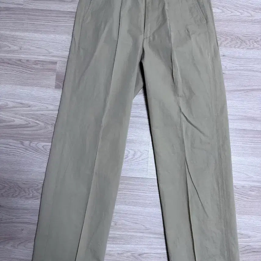 [BUNJANG] Old Joe Front Tuck Army Trouser Dune 32 / OLDJOE FRONT TUCK ARMY TROUSER dune 32