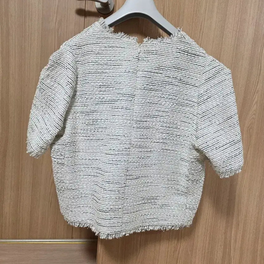 [BUNJANG] ORR Tweed Deep V-Neck Blouse L / 오르 ORR  트위드 딥넥 블라우스 L