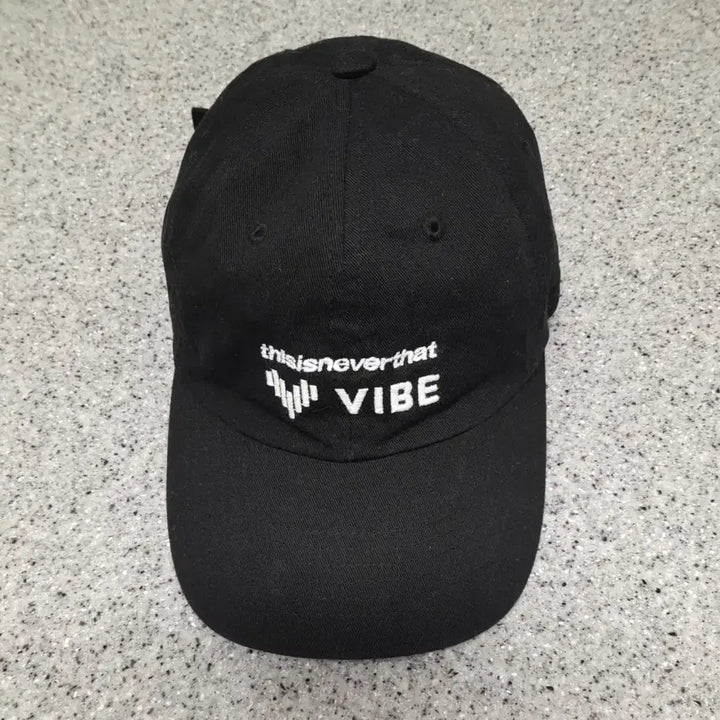 [BUNJANG] thisisneverthat x VIBE Ball Cap (Black) / 디스이즈네버댓 x 바이브 볼캡 (블랙)