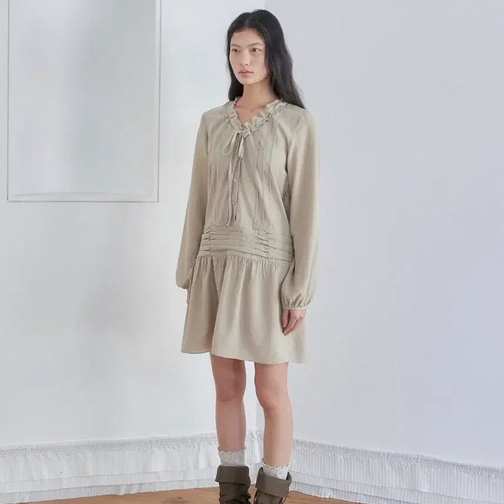 [BUNJANG] Auro Ribbon Shirring Dress Beige / 아우로 리본 셔링 원피스 베이지