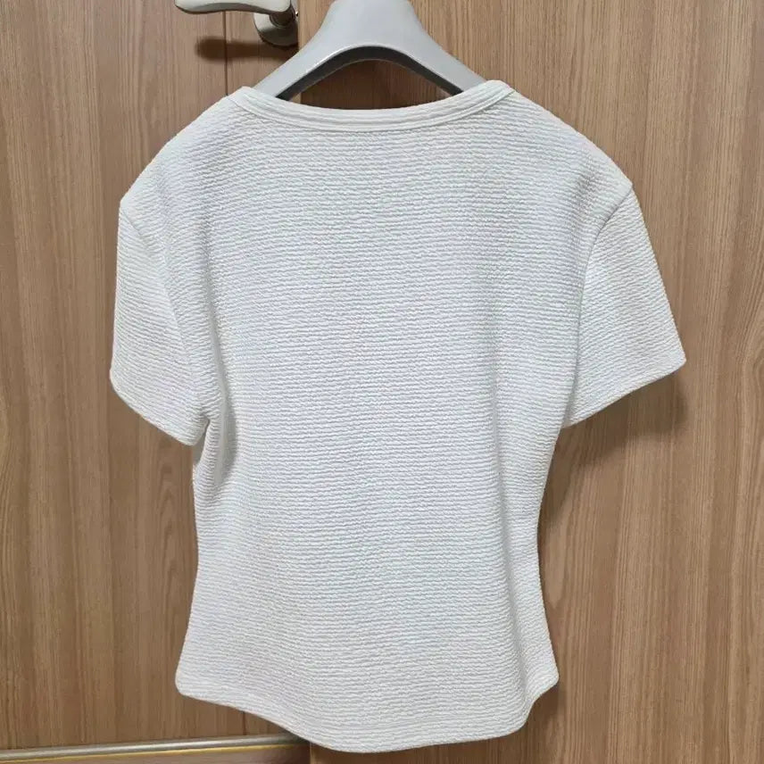 SOLD OUT] 오르 ORR 엠보 스퀘어 반팔티셔츠 L – HALLYUSUPERSTORE