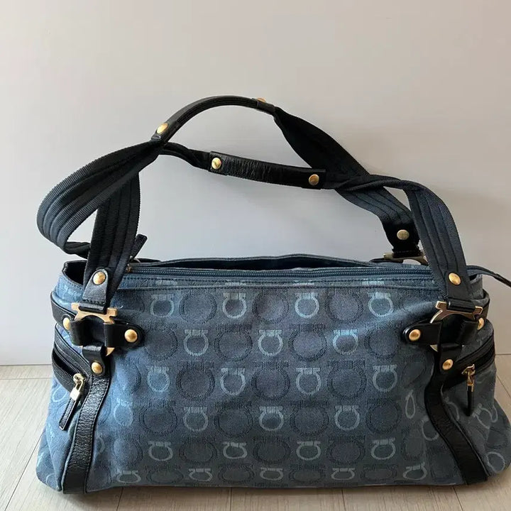 [BUNJANG] Salvatore Ferragamo Vintage Bag / 페라가모 가방