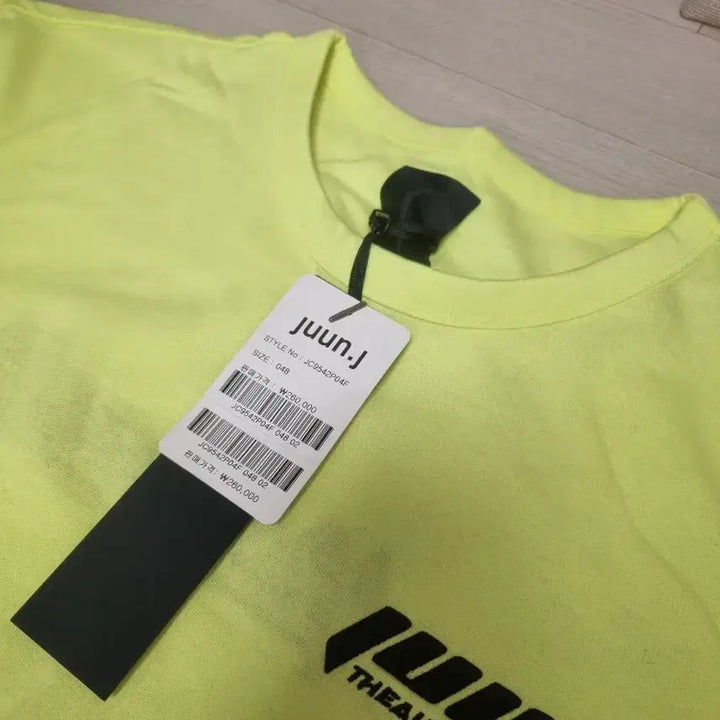 [BUNJANG] Juun.J Fluorescent Short Sleeve T-shirt / 준지 형광 반팔 티셔츠 새상품