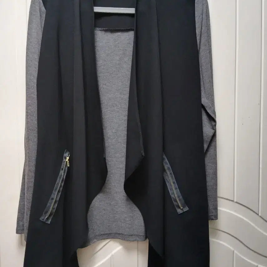 [BUNJANG] Black Long Layered Cardigan Vest / 블랙 롱 조끼 레이어드 가디건