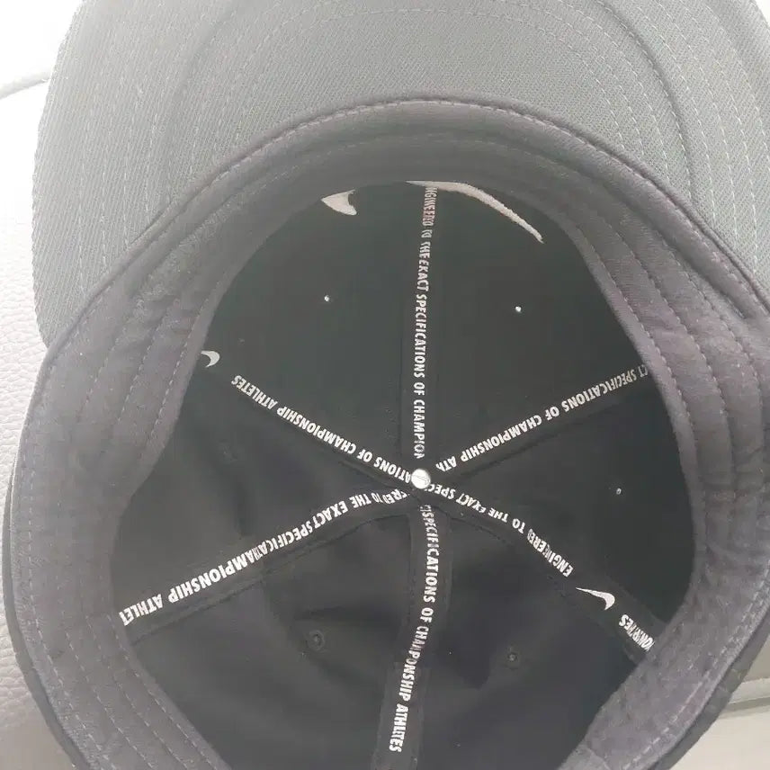 [BUNJANG] Nike Golf Black Snapback Hat / 나이키골프  블랙 스냅백 모자