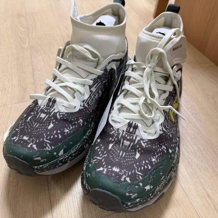 [BUNJANG] Hoka Speedgoat 6 GTX Trail Running Shoes / 호카 스피드고트 6 GTX 트레일 런닝화