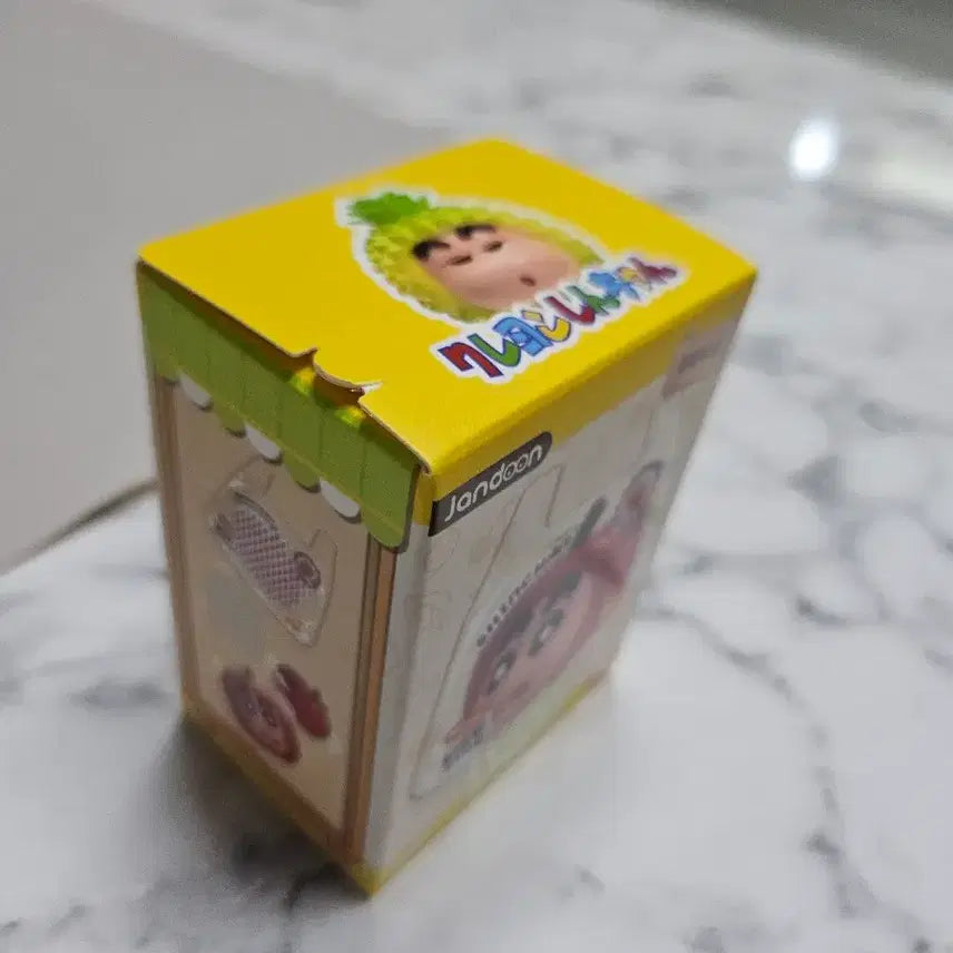[BUNJANG] Jandoon Crayon Shin-chan Lucky Fruits Figure / Jandoon 짱구 럭키 프루츠 피규어