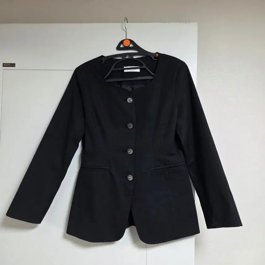 [BUNJANG] Stylenanda Black Square Neck Button Jacket / 스타일난다 블랙 스퀘어넥 버튼 자켓