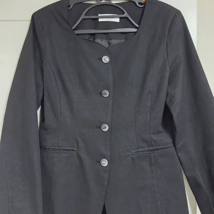 [BUNJANG] Stylenanda Black Square Neck Button Jacket / 스타일난다 블랙 스퀘어넥 버튼 자켓