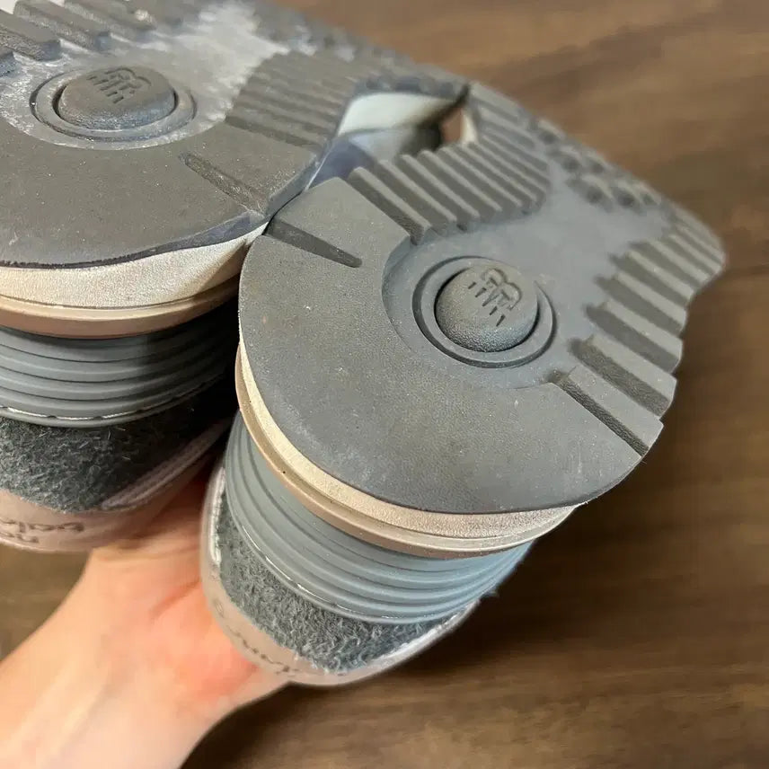 [BUNJANG] New Balance 574 Legacy Gray Sneakers / [290] 뉴발란스 574 레거시 그레이