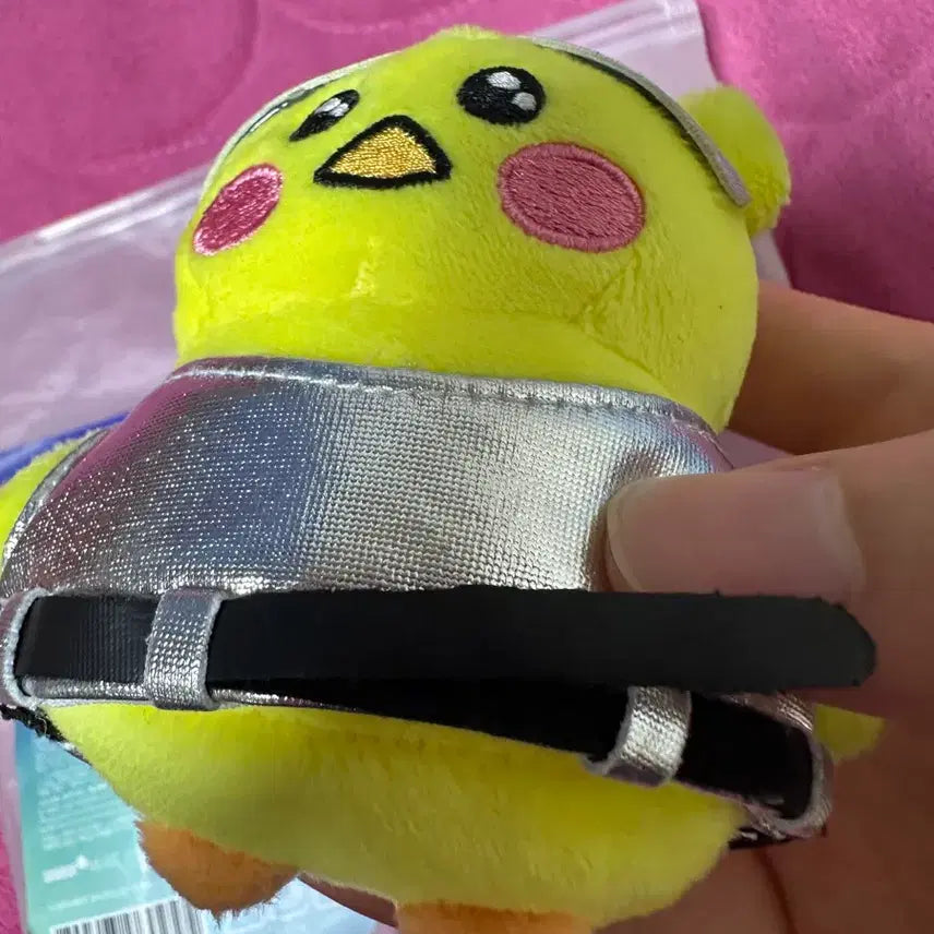 [BUNJANG] LE SSERAFIM Hong Eunchae PIMS Club Keyring / 르세라핌 핌즈클럽 이크핫 키링 홍삐삐