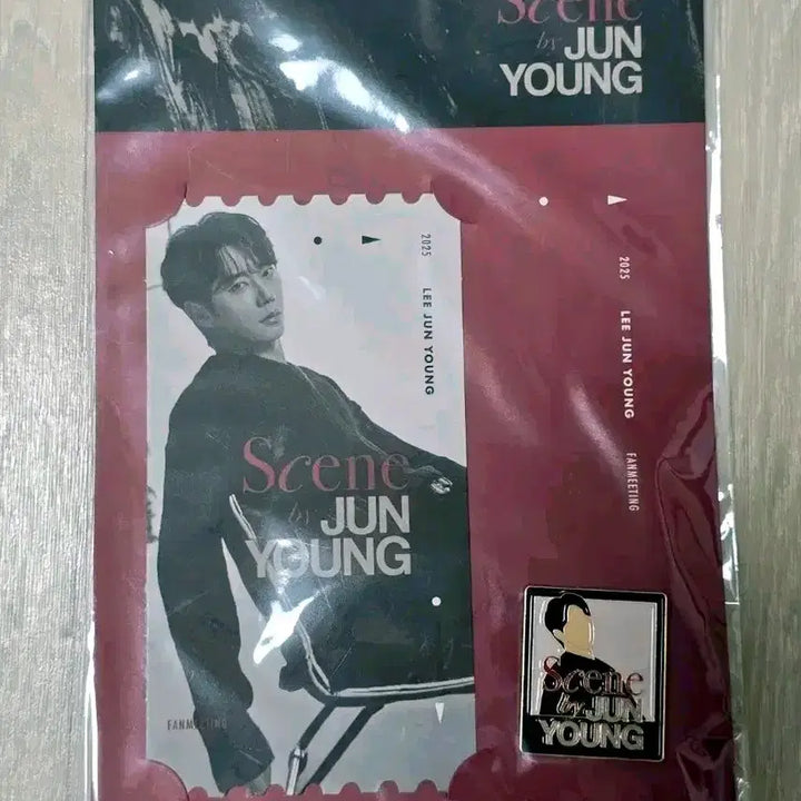 [BUNJANG] Lee Jun Young 2025 Fan Meeting MD Badge &amp; Special Ticket Set / 이준영 2025 팬미팅 MD 굿즈뱃지&amp;스페셜티켓 세트