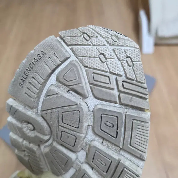 [BUNJANG] Balenciaga Runner White / 발렌시아가 러너 화이트 E39 팝니다