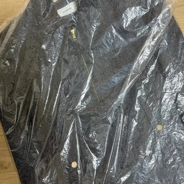 [SOLD OUT] 25FW 웨이비니스 아크컷 해링턴 자켓 차콜 1사이즈 새상품