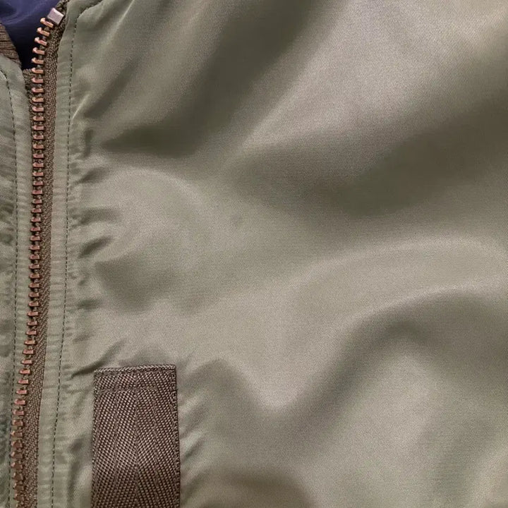 [BUNJANG] Behavior MA-1 Jacket Olive/Navy / 비헤비어 마원(ma-1 ) 올리브/네이비 4사이즈