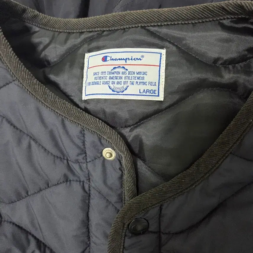 [BUNJANG] Champion Quilted Jacket Black L / 챔피온 퀼팅 자켓 블랙 L사이즈 깔깔이