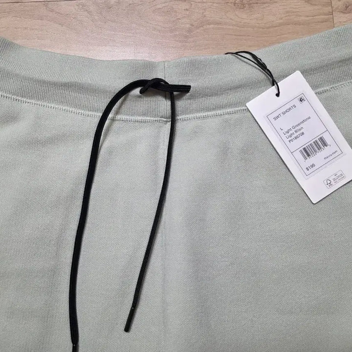[BUNJANG] Theory Light Bylen Sweatshorts L (32-33) Light Green / 띠어리 라이트 바일렌 스웨트 쇼츠 L 32-33 정가 36만원 그린