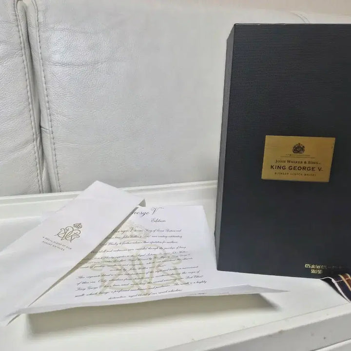 [BUNJANG] Johnnie Walker King George V, Royal Salute 21, Blue Label Empty Bottles Bundle / 조니워커 킹 조지 5세 위스키 공병외