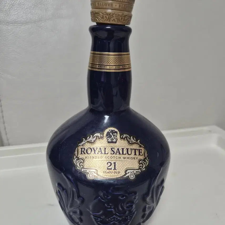 [BUNJANG] Johnnie Walker King George V, Royal Salute 21, Blue Label Empty Bottles Bundle / 조니워커 킹 조지 5세 위스키 공병외