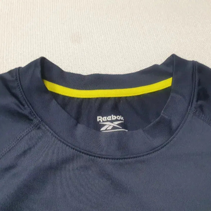 [BUNJANG] Reebok Long Sleeve Performance T-Shirt (Set of 2) / 리복 롱슬리브 기능성 티셔츠 95 네이비 블랙 2벌
