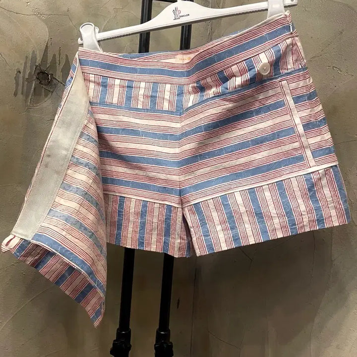 [BUNJANG] Tory Burch Shorts Skirt - Size 55 / 새옷)) 토리버치 골반 반바지 랩스커트 55