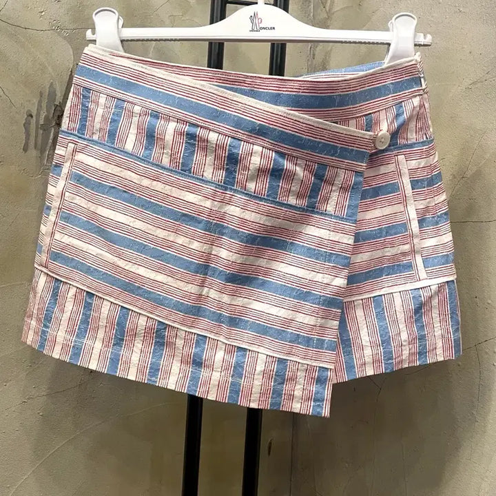 [BUNJANG] Tory Burch Shorts Skirt - Size 55 / 새옷)) 토리버치 골반 반바지 랩스커트 55