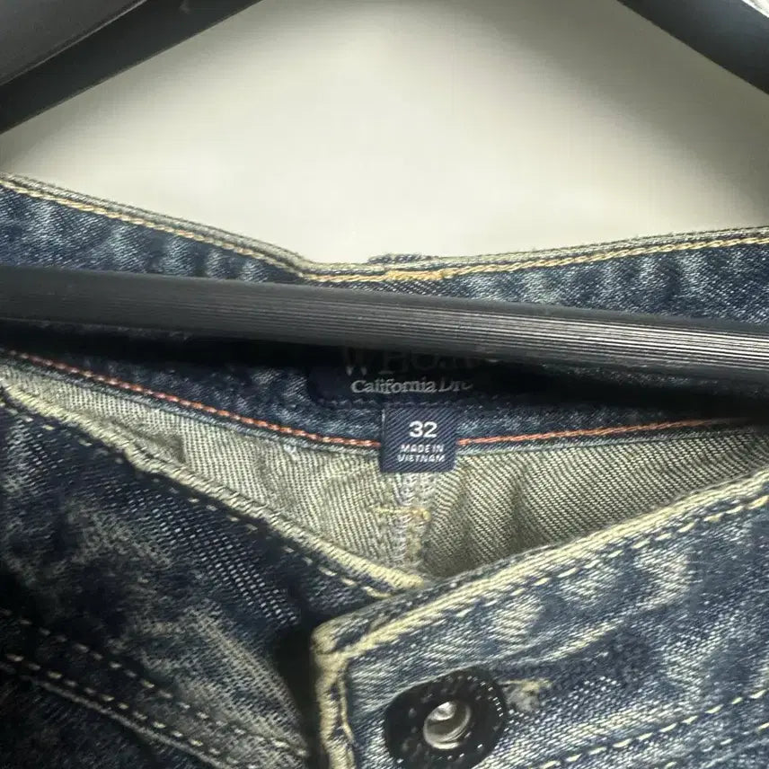 [BUNJANG] Blue Denim Shorts (Size 32) / 청반바지 (32)