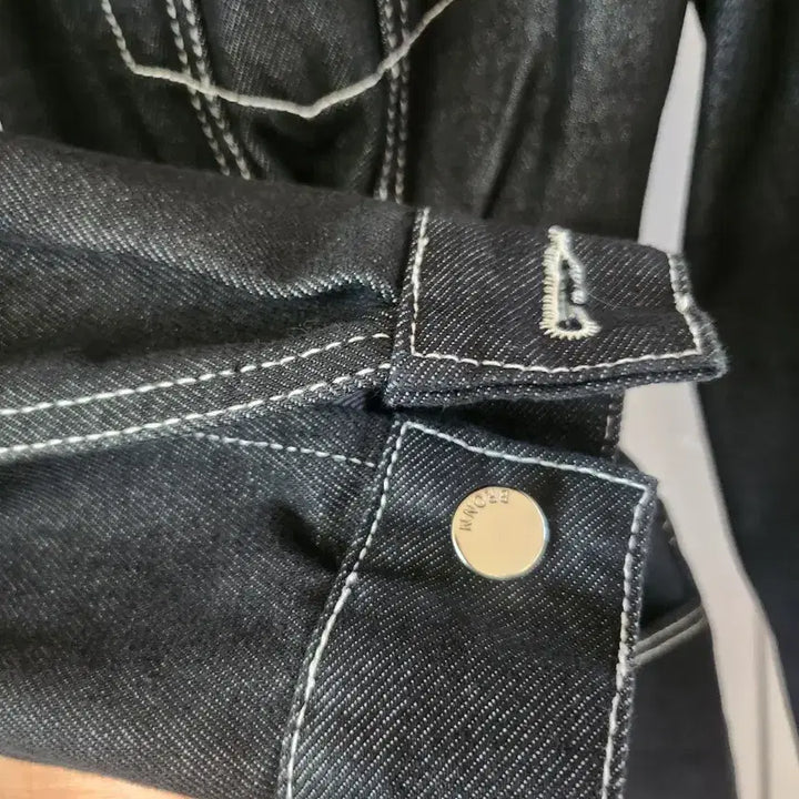[BUNJANG] BRON Non-Faded Denim Jumpsuit / 브론 논페이드 데님 점프수트