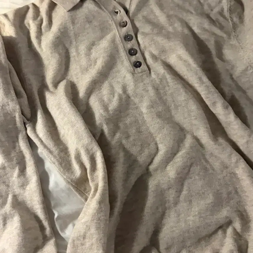 [BUNJANG] Morrigan Button Long Sleeve T-Shirt / 귀여운색감 모리걸 버튼 긴팔 티셔츠