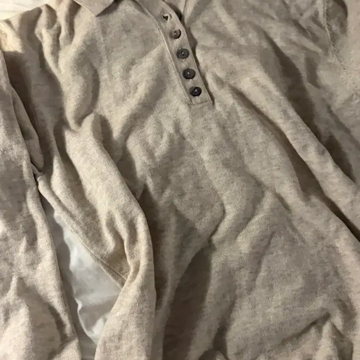 [BUNJANG] Morrigan Button Long Sleeve T-Shirt / 귀여운색감 모리걸 버튼 긴팔 티셔츠