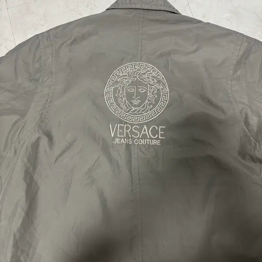 [BUNJANG] Versace Jeans Couture Windbreaker Jumper / 베르사체 진스 쿠튀르 바람막이 점퍼