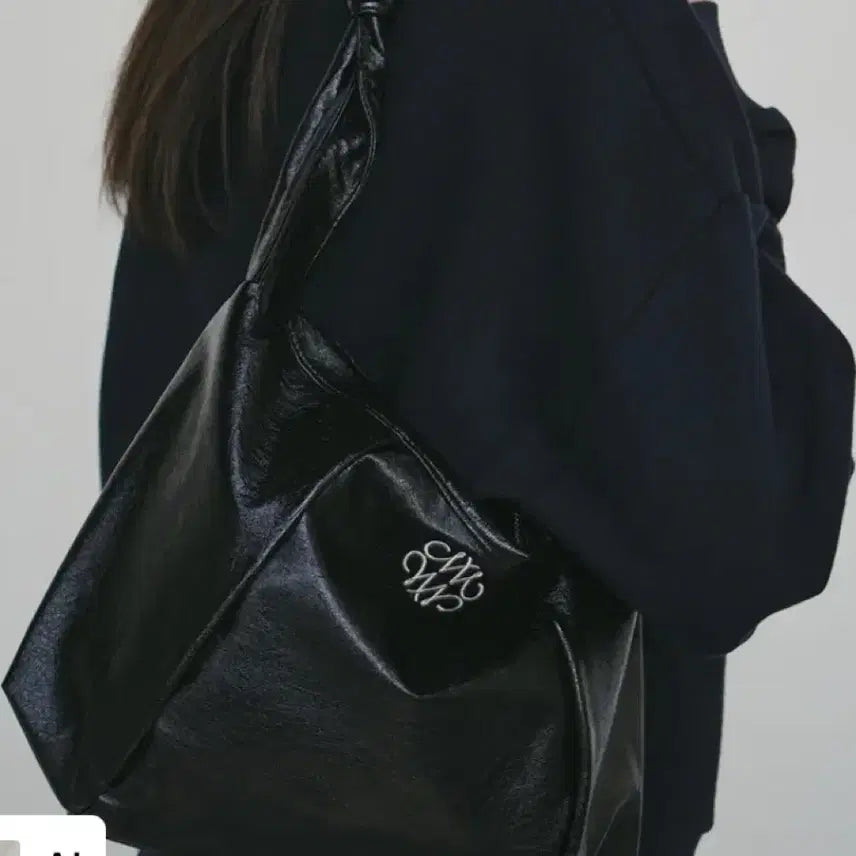 [BUNJANG] Nöëlëñe Nicole Shoulder Bag / 닉앤니콜 숄더백