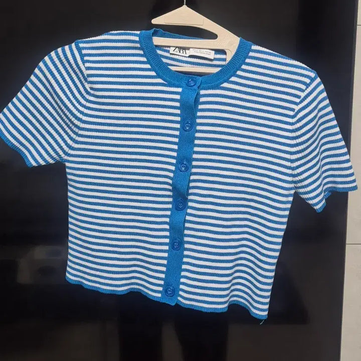 [BUNJANG] Zara Striped Short Sleeve Cropped Cardigan / 자라 스트라이프 반팔 크롭가디건