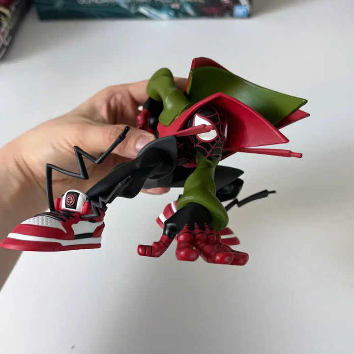 [BUNJANG] Unruly Industries Miles Morales Spider-Man Designer Toy Figure by Tracy Tubera / Marvel Unruly Industries Spider-Man 피규어