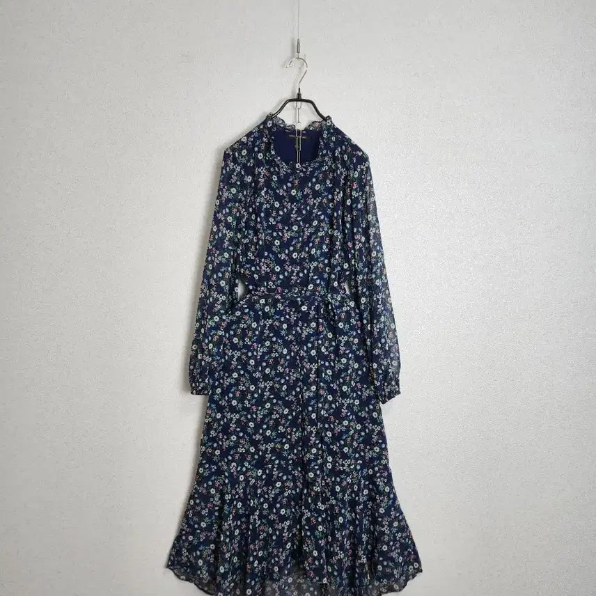[BUNJANG] Banana Republic Flower Pattern Midi Dress / 바나나리퍼블릭 플라워 원피스66