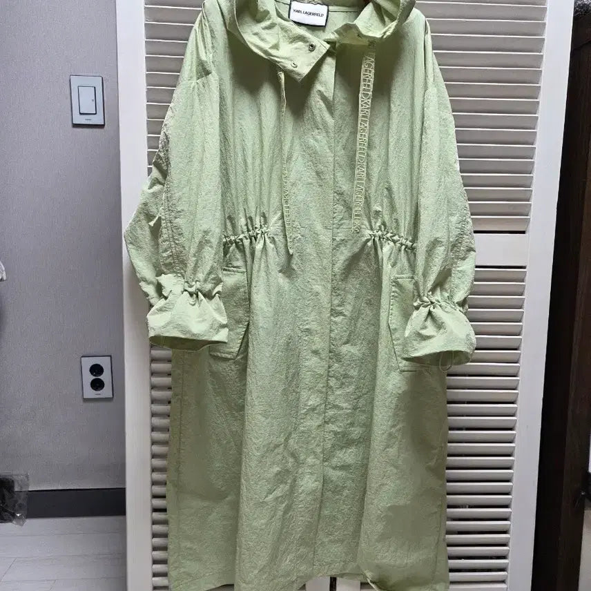 [SOLD OUT] 칼라거펠트 바스락?후드 롱점퍼