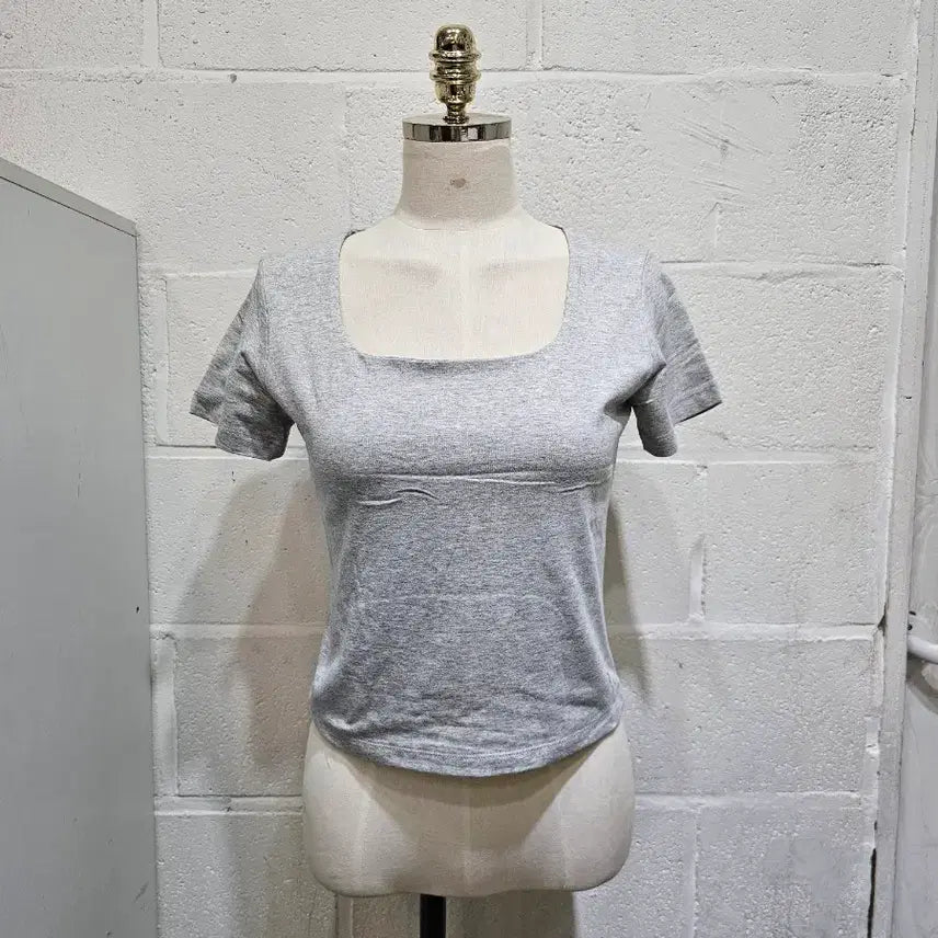 [BUNJANG] Loose Fit Double Lined Cropped Short Sleeve T-Shirt - Light Grey / 여유핏 이중안감 크롭 반팔- 연그레이