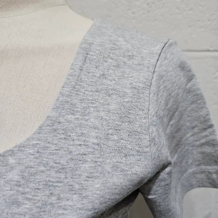 [BUNJANG] Loose Fit Double Lined Cropped Short Sleeve T-Shirt - Light Grey / 여유핏 이중안감 크롭 반팔- 연그레이